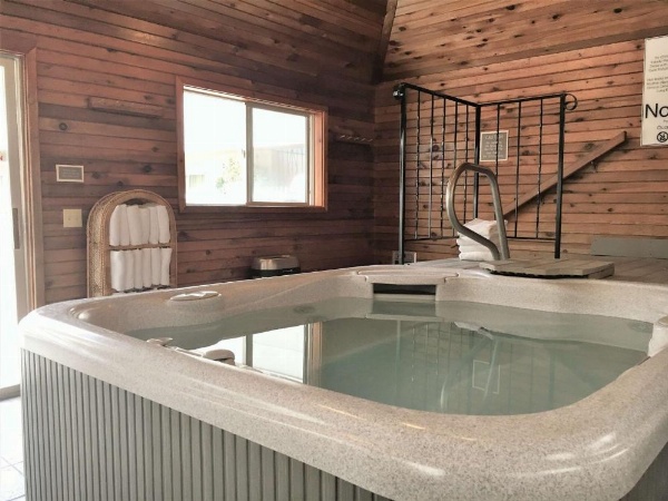 RiverTree Inn & Suites image 10