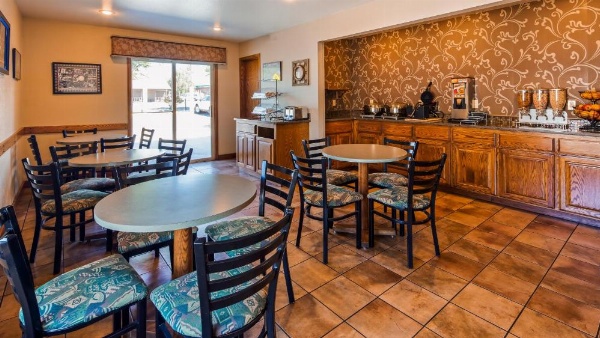 RiverTree Inn & Suites image 18